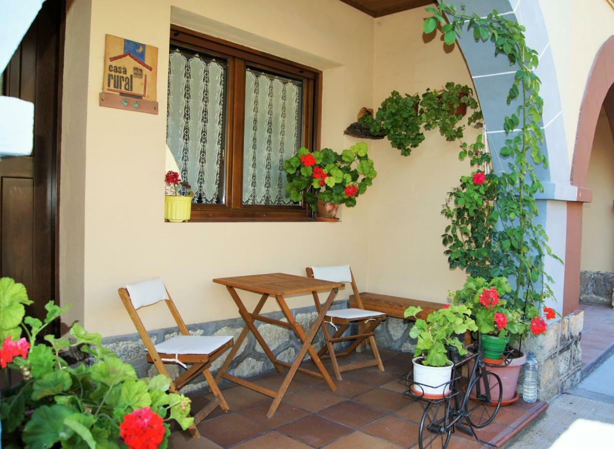 San Leonardo de Yagüe Casa Rural Laguna Negra 49 מראה חיצוני תמונה